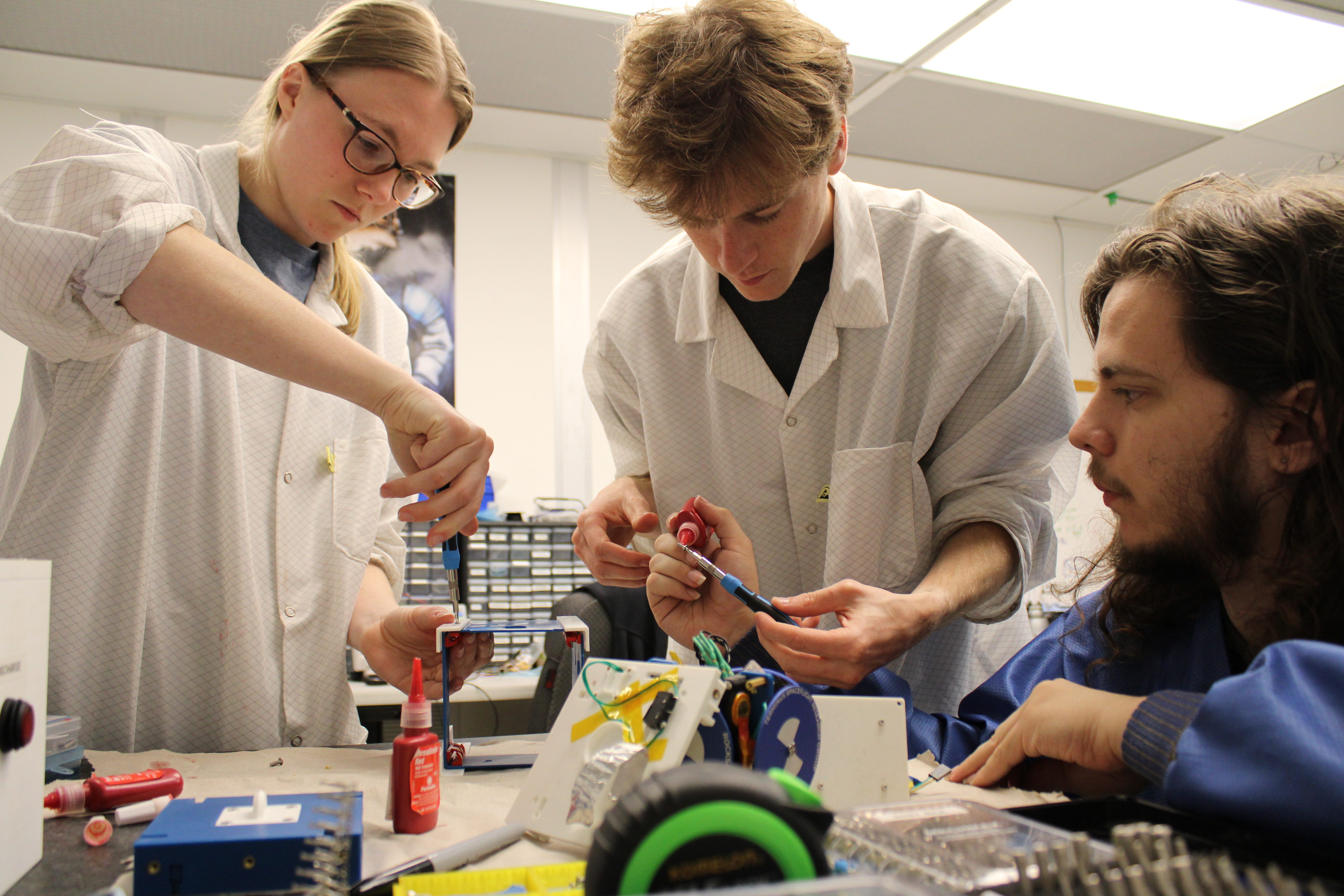 ELARA team working on spacecraft hardware